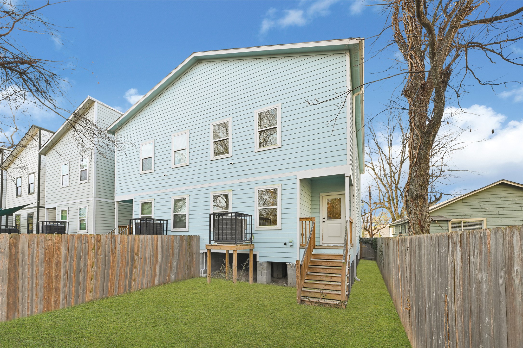 1405 East 33rd Street, Unit A Houston, TX 77022 - Photo 27 of 28