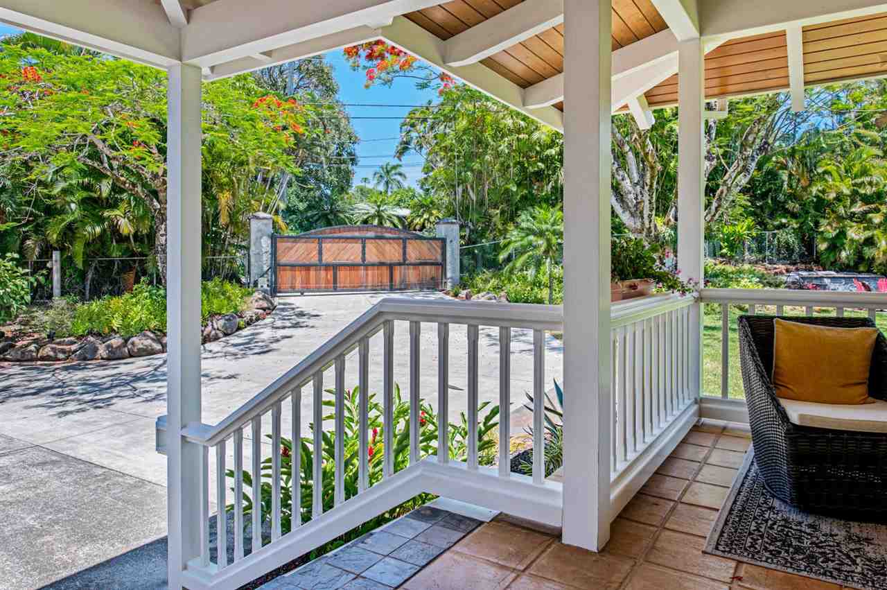 330 West Kuiaha Road Haiku, HI 96708 - Photo 3 of 30 a view of a two chairs in the balcony