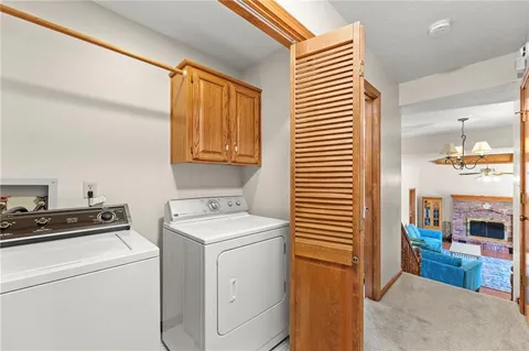 $375,000 | 1604 Southwest Jeffrey Court, Lee's Summit, MO 64081