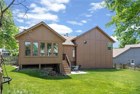 $375,000 | 1604 Southwest Jeffrey Court, Lee's Summit, MO 64081