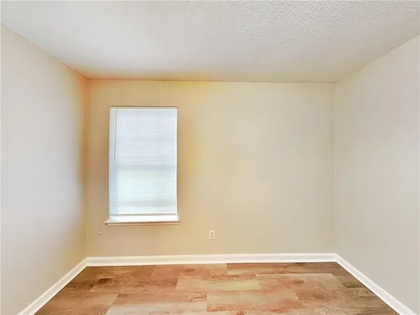 $1,725 | 276 Village Drive, McDonough, GA 30253