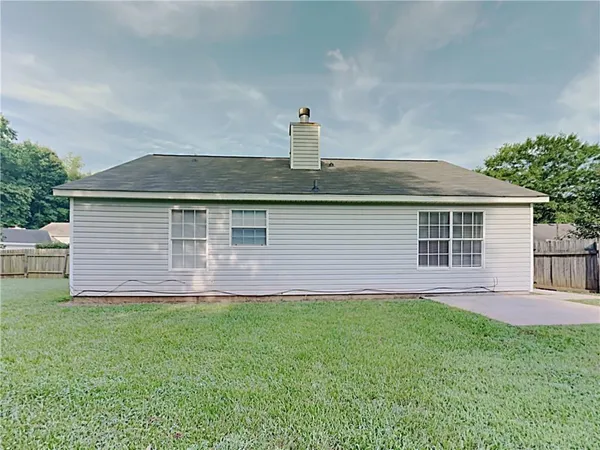 $1,725 | 276 Village Drive, McDonough, GA 30253