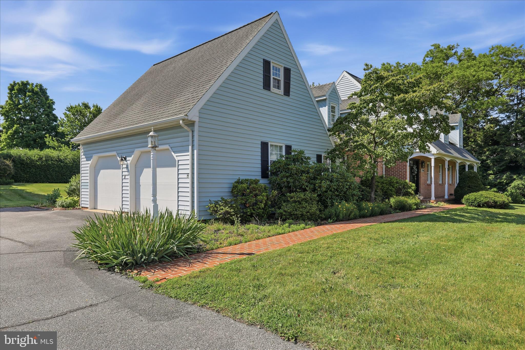 2242 Scotland Road Chambersburg, PA 17201 - Photo 5 of 59