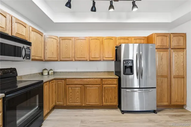 $470,000 | 3851 Stonebrush Drive, Unit 11B, Highlands Ranch, CO 80126