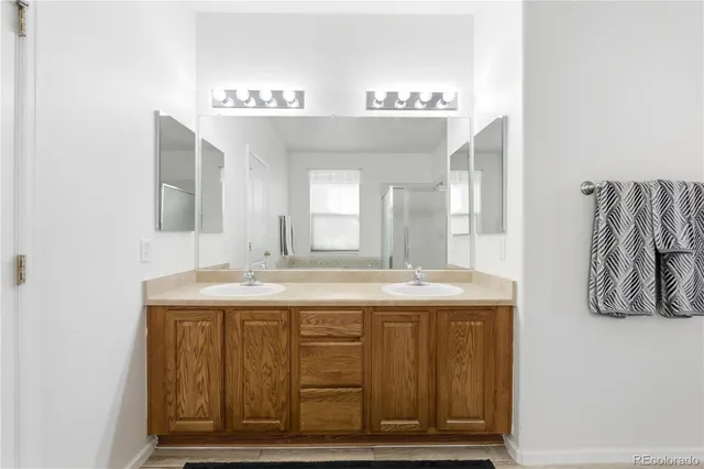 $470,000 | 3851 Stonebrush Drive, Unit 11B, Highlands Ranch, CO 80126