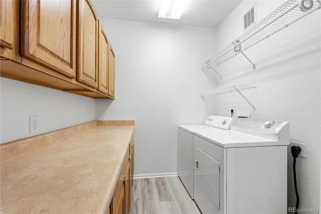 $470,000 | 3851 Stonebrush Drive, Unit 11B, Highlands Ranch, CO 80126