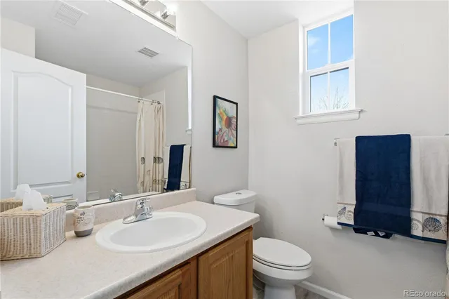 $470,000 | 3851 Stonebrush Drive, Unit 11B, Highlands Ranch, CO 80126