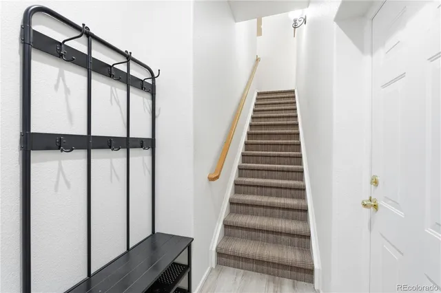 $470,000 | 3851 Stonebrush Drive, Unit 11B, Highlands Ranch, CO 80126