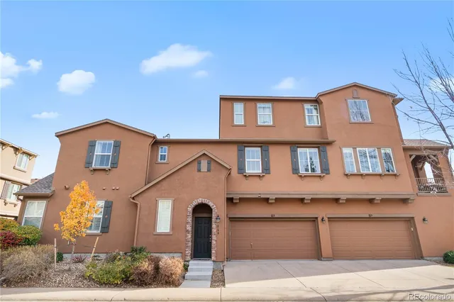 $470,000 | 3851 Stonebrush Drive, Unit 11B, Highlands Ranch, CO 80126