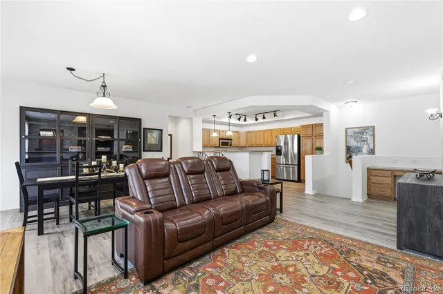 $470,000 | 3851 Stonebrush Drive, Unit 11B, Highlands Ranch, CO 80126