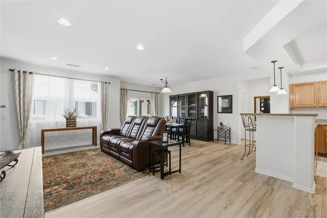 $470,000 | 3851 Stonebrush Drive, Unit 11B, Highlands Ranch, CO 80126