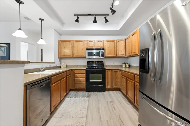 $470,000 | 3851 Stonebrush Drive, Unit 11B, Highlands Ranch, CO 80126