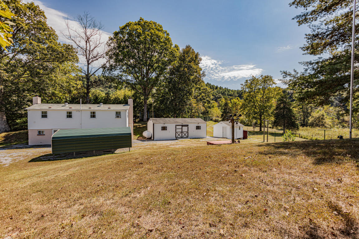 541 Pig Run Road Millboro, VA 24460 - Photo 7 of 54 7
