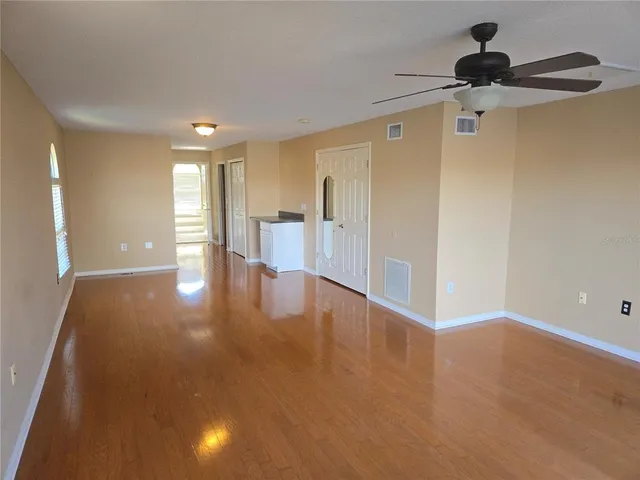 $2,795 | 2648 Sabal Springs Drive, Unit 6, Clearwater, FL 33761