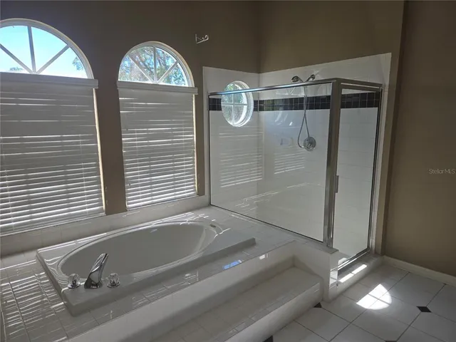 $2,795 | 2648 Sabal Springs Drive, Unit 6, Clearwater, FL 33761