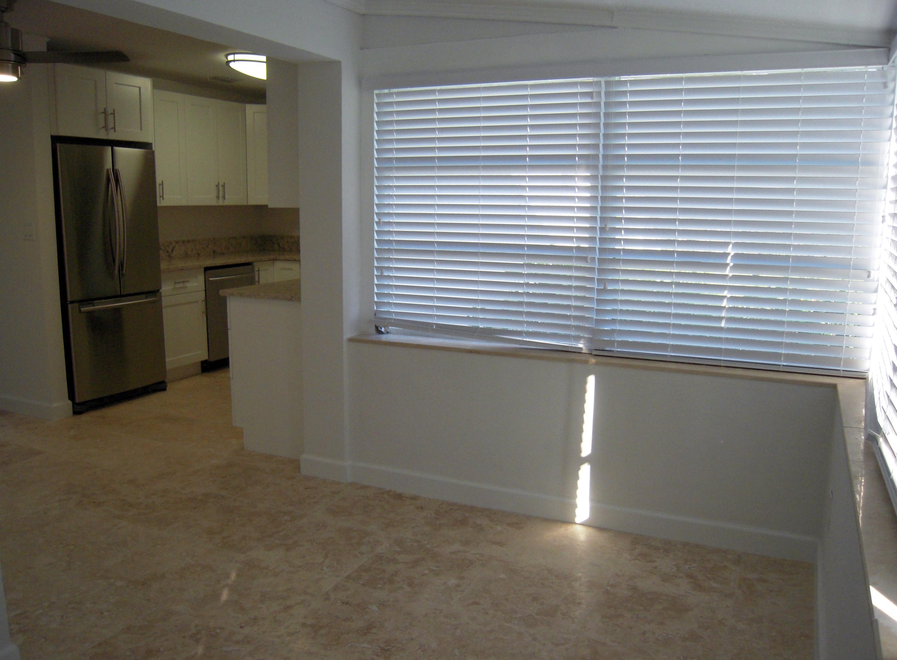 386 Gregory Road West Palm Beach, FL 33405 - Photo 11 of 21 033
