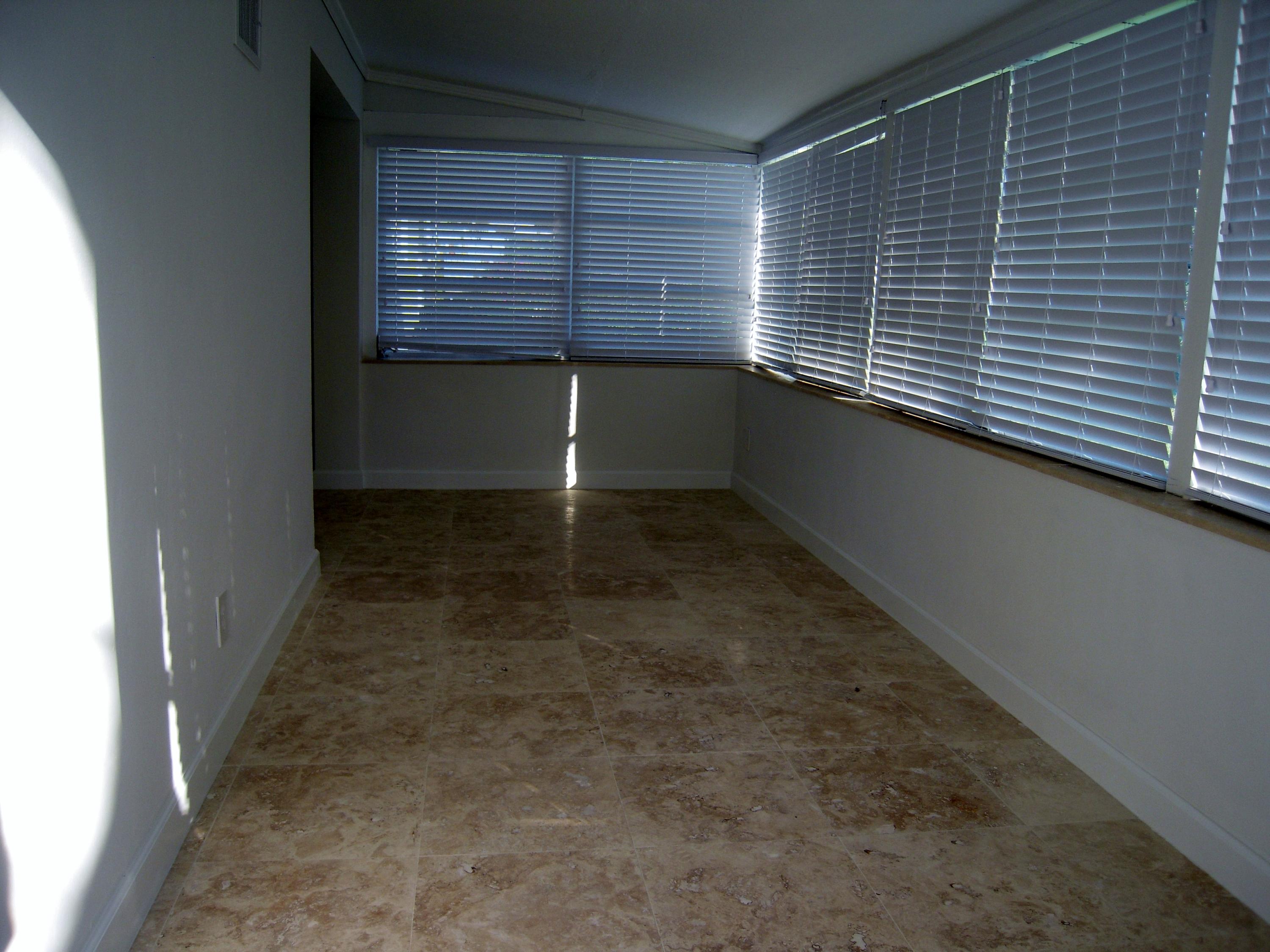 386 Gregory Road West Palm Beach, FL 33405 - Photo 10 of 21 032