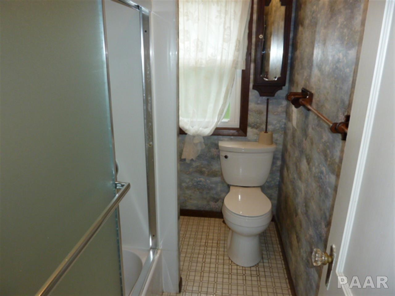 8707 North Picture Ridge Road Peoria, IL 61615 - Photo 7 of 12 Gallery Image 7