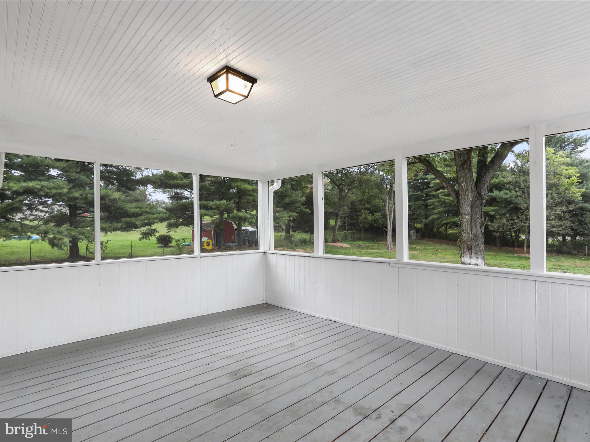 11905 Boyd Road Clear Spring, MD 21722 - Photo 12 of 39 Sun Porch