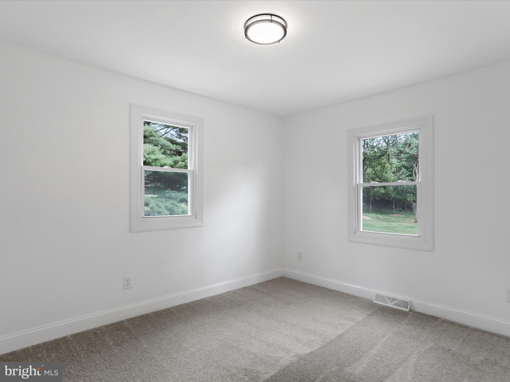 11905 Boyd Road Clear Spring, MD 21722 - Photo 17 of 39 2nd Bedroom