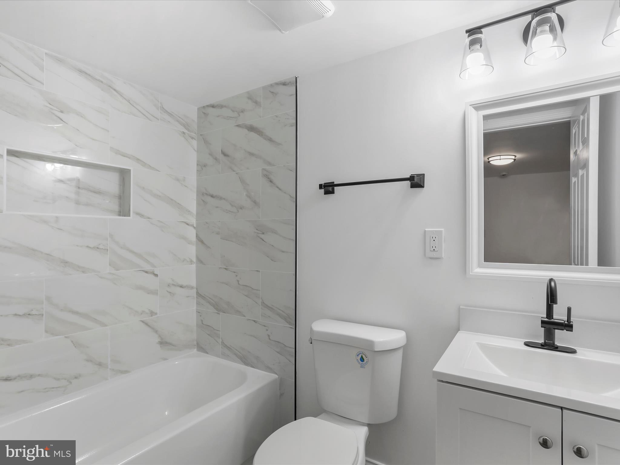 11905 Boyd Road Clear Spring, MD 21722 - Photo 26 of 39 Full Bathroom - Basement