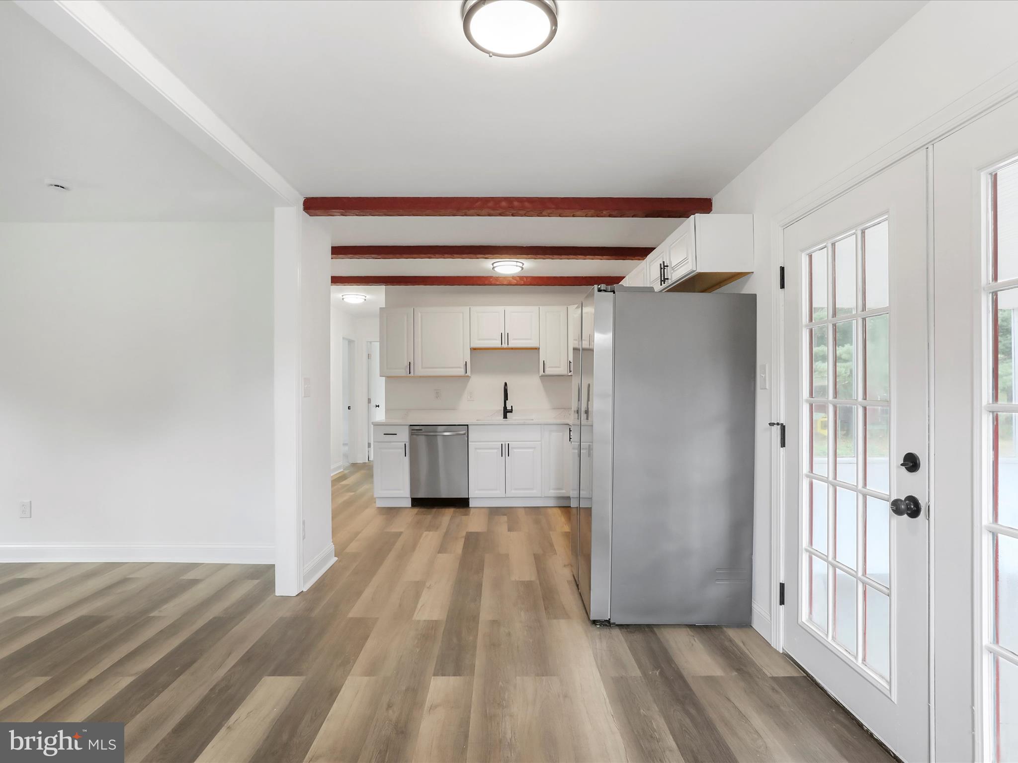 11905 Boyd Road Clear Spring, MD 21722 - Photo 7 of 39 Kitchen / Dining Area