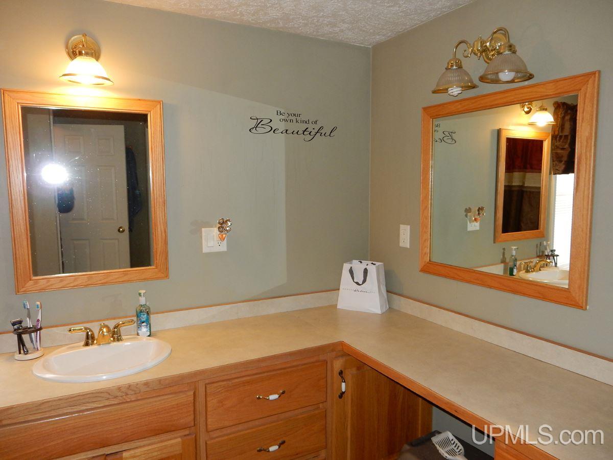 936 Shunk Road Manistique, MI 49854 - Photo 23 of 26 Gallery Image 23