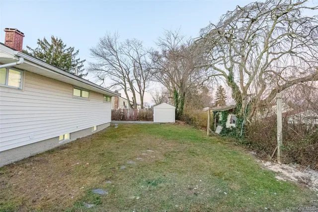 $649,000 | 201 Hilltop Drive, Brentwood, NY 11717