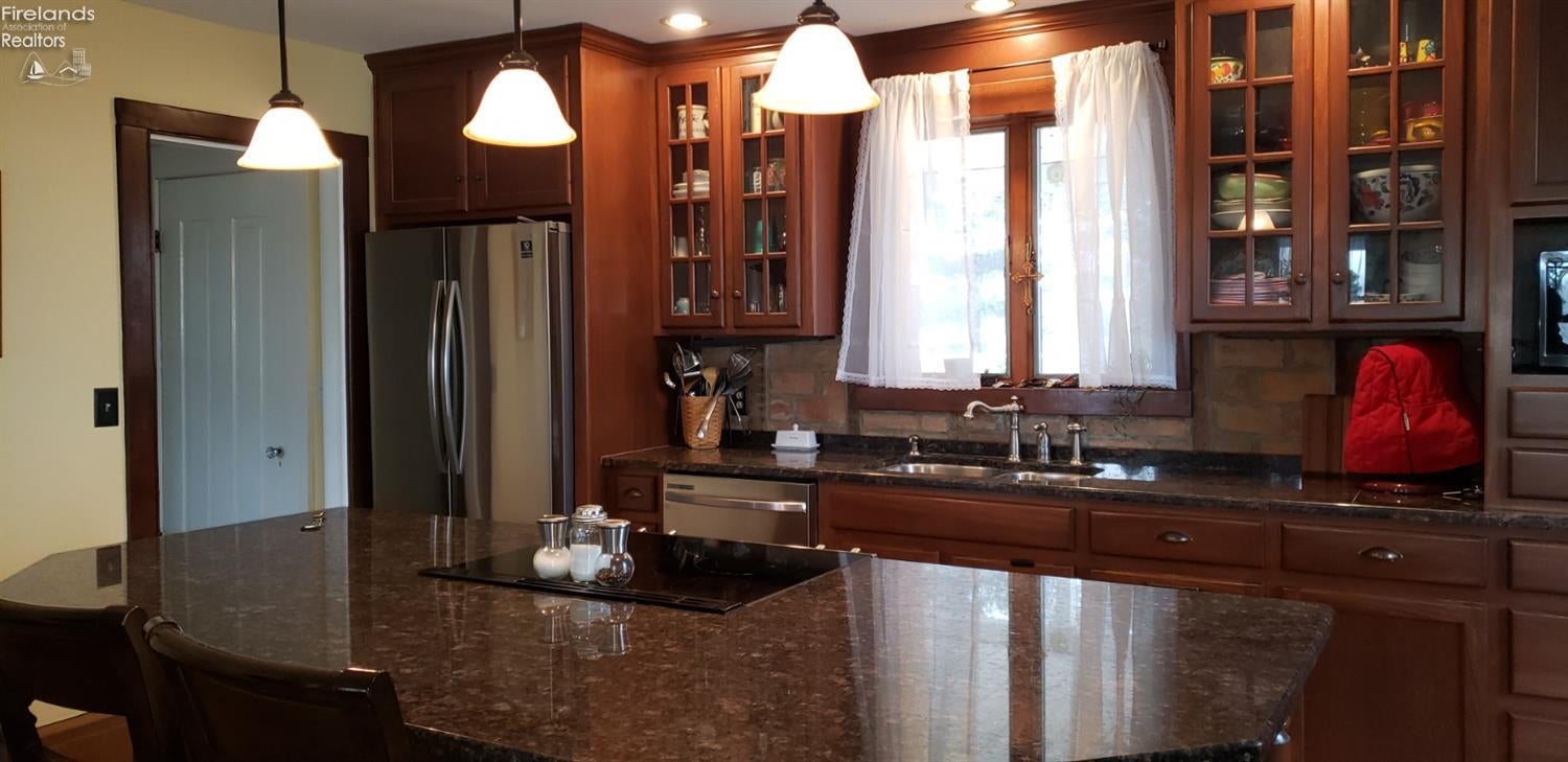 10403 Jeffries Road Huron, OH 44839 - Photo 7 of 88 Gallery Image 7