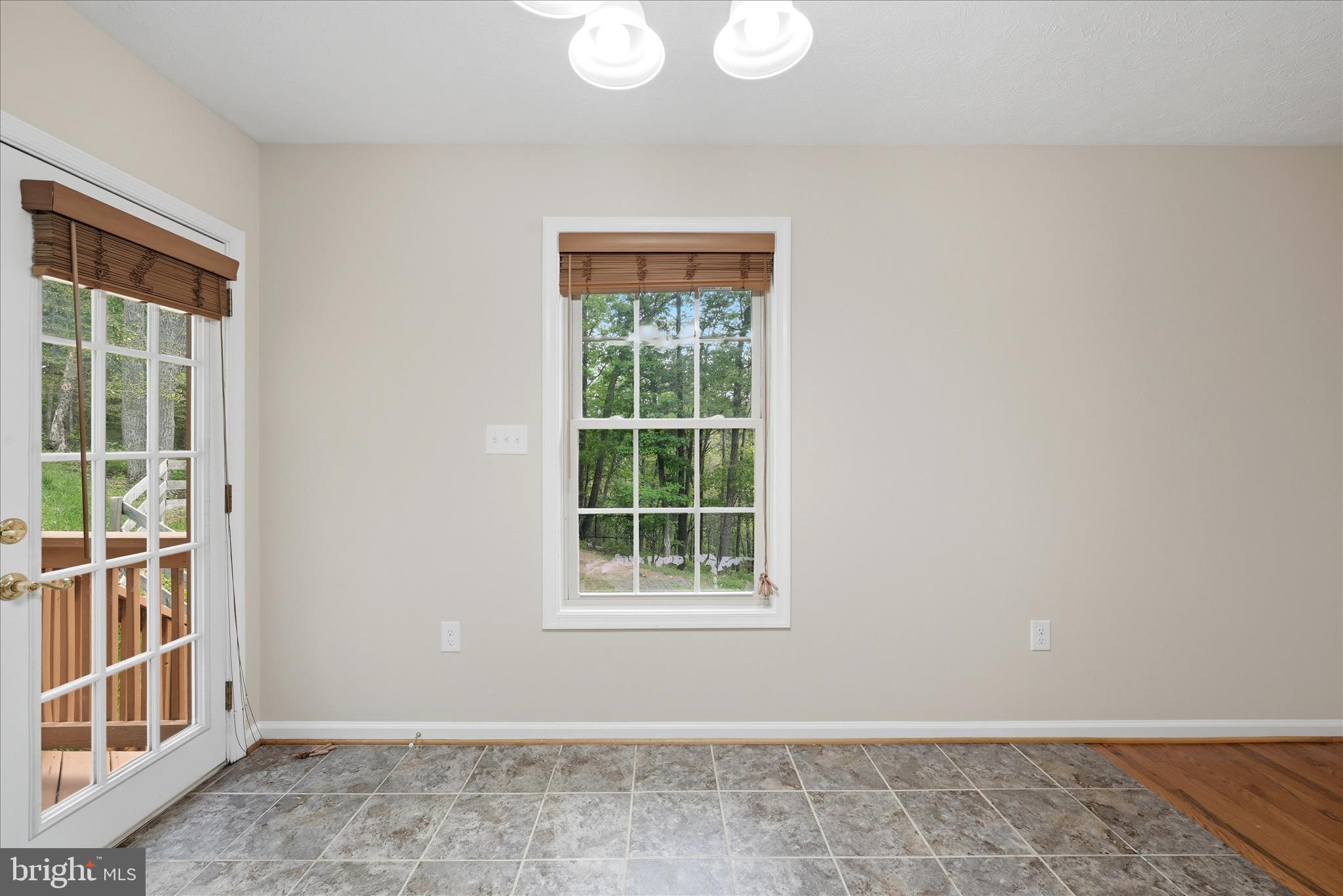142 Spring Hollow Road Front Royal, VA 22630 - Photo 15 of 46 Dining Area