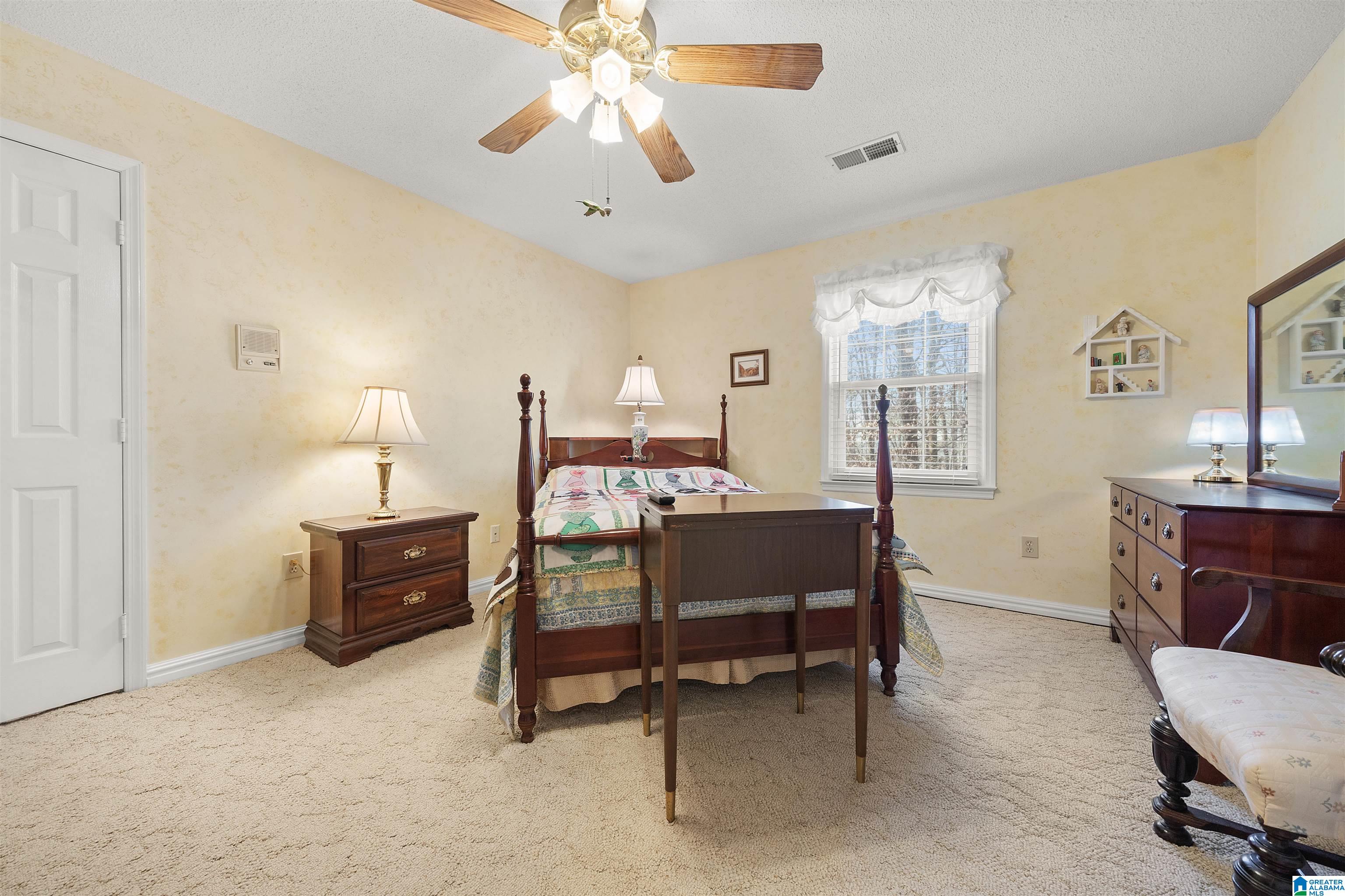 136 Chestnut Drive Alabaster, AL 35007 - Photo 34 of 46