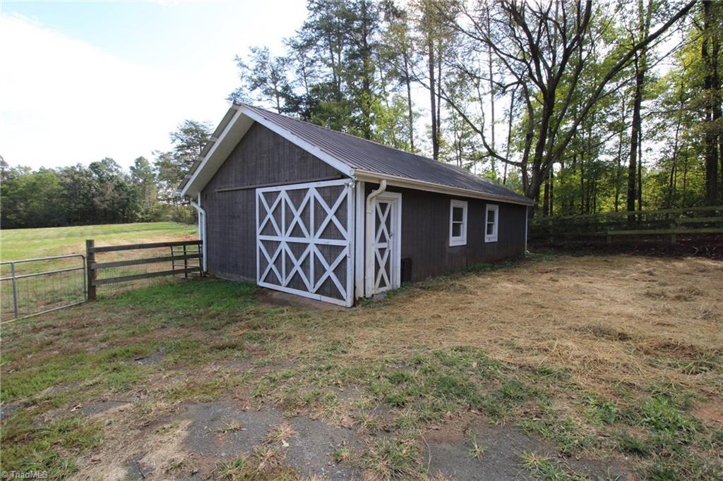 7245 Red Bank Road Germanton, NC 27019 - Photo 25 of 30 Gallery Image 25