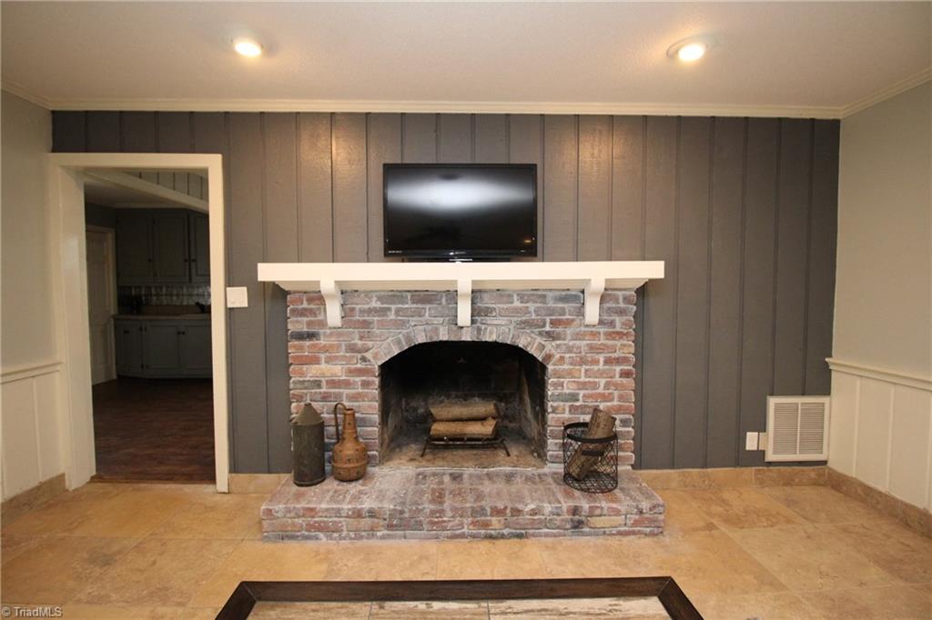 7245 Red Bank Road Germanton, NC 27019 - Photo 6 of 30 Gallery Image 6