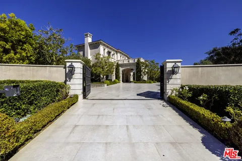 $62,000,000 | 2 Coral, Newport Coast, CA 92657