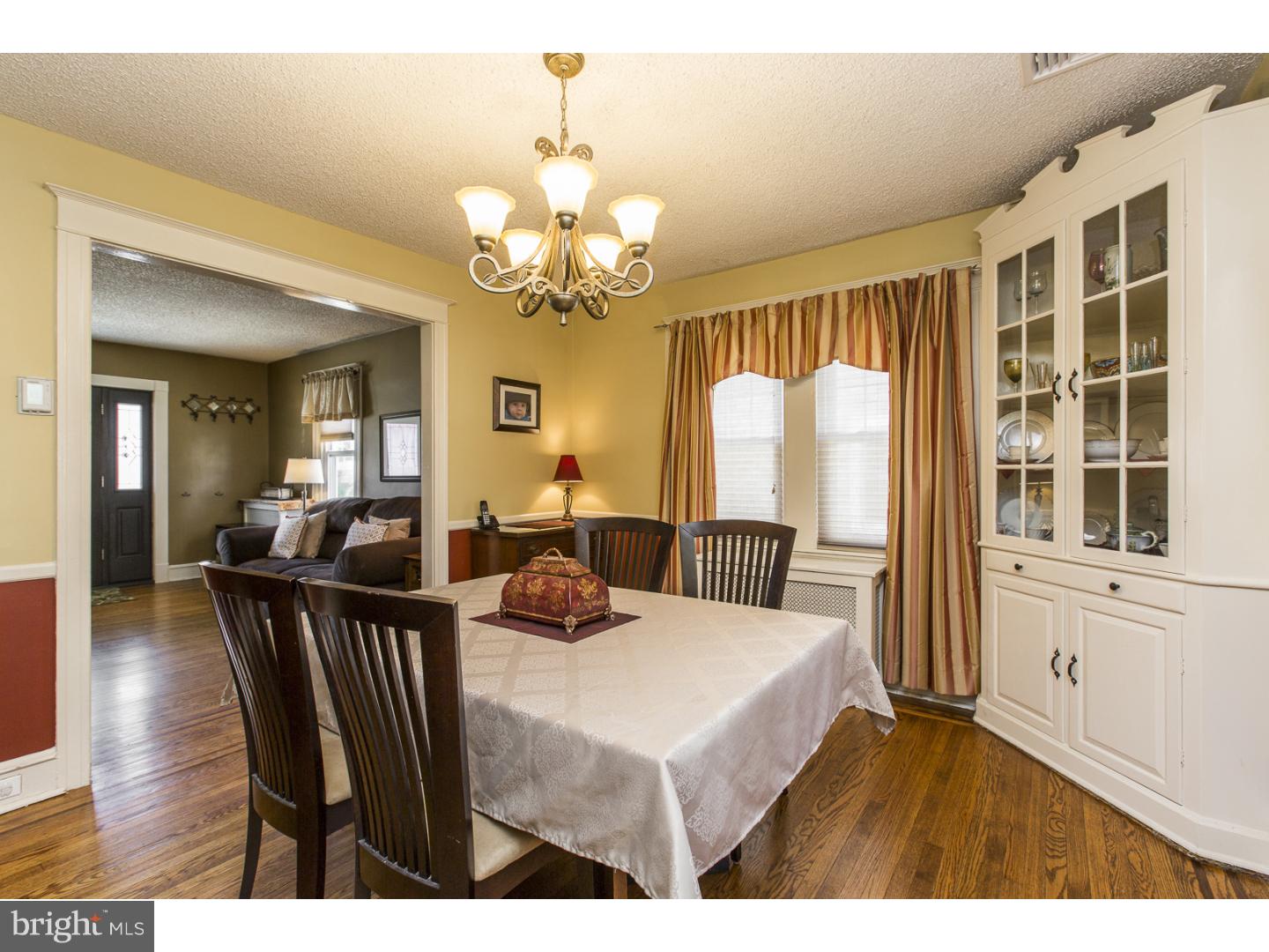 33 Congress Avenue Springfield, PA 19064 - Photo 7 of 25 Dining Room