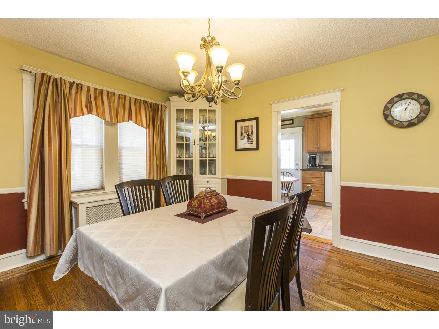33 Congress Avenue Springfield, PA 19064 - Photo 8 of 25 Dining Room