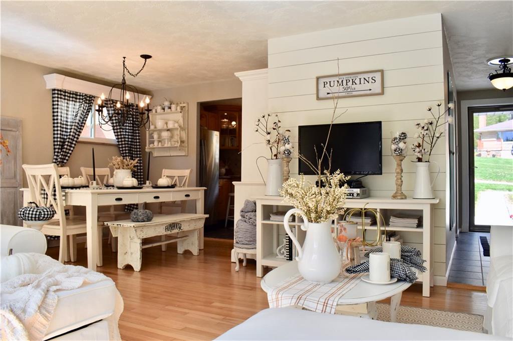 4820 Girard Road Pittsburgh, PA 15227 - Photo 6 of 25 Gallery Image 6