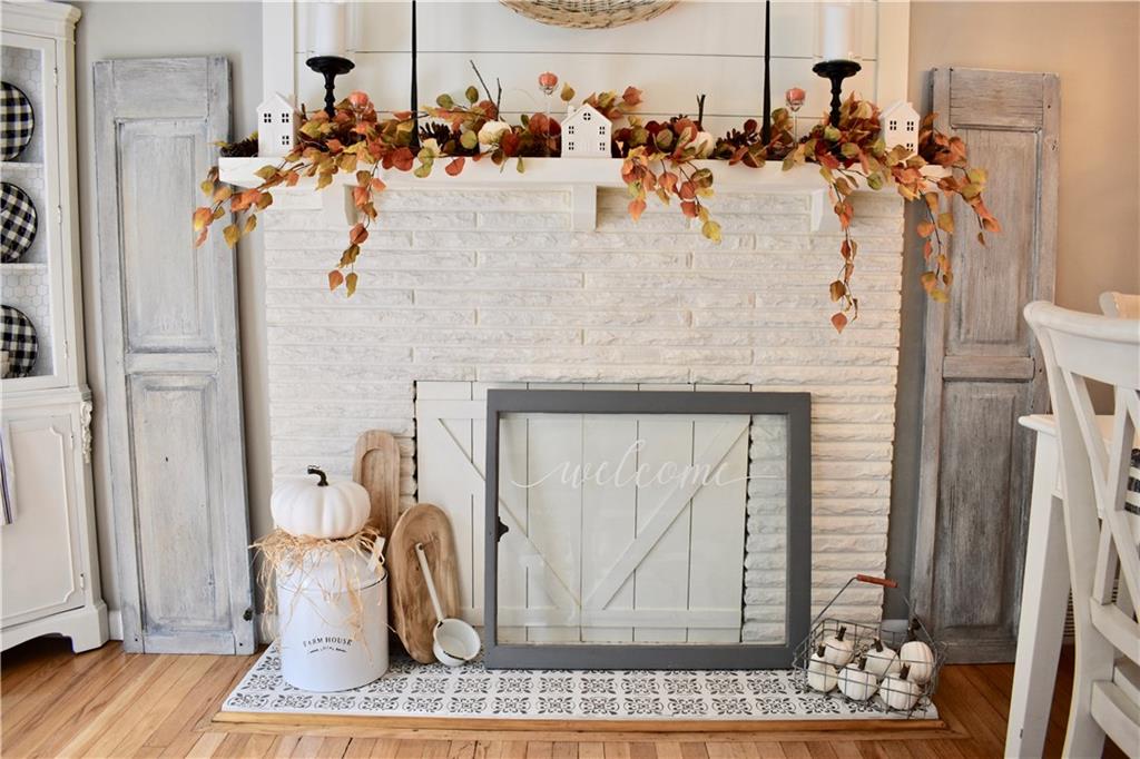 4820 Girard Road Pittsburgh, PA 15227 - Photo 7 of 25 Gallery Image 7
