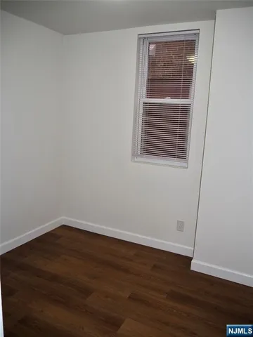 $2,300 | 410 Morningside Avenue, Unit 1, Fairview, NJ 07022