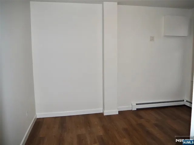 $2,300 | 410 Morningside Avenue, Unit 1, Fairview, NJ 07022