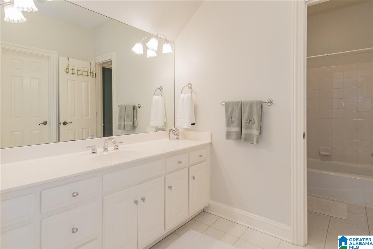 2048 Magnolia Ridge Birmingham, AL 35243 - Photo 37 of 50