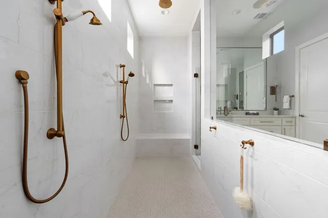 $1,900,000 | 2441 Bel Paese Bend, Leander, TX 78641