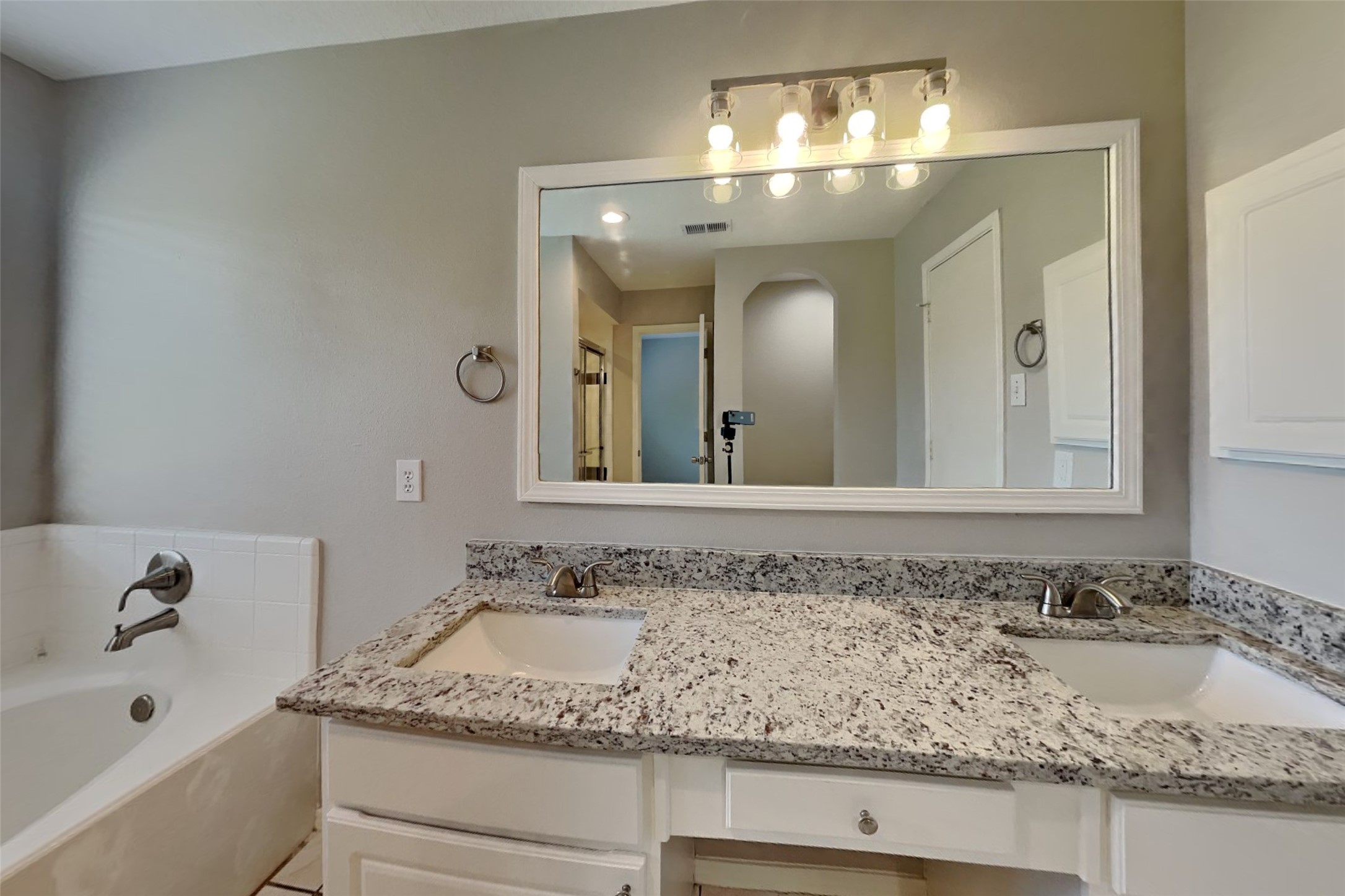 1327 Coppercrest Drive Spring, TX 77386 - Photo 9 of 19