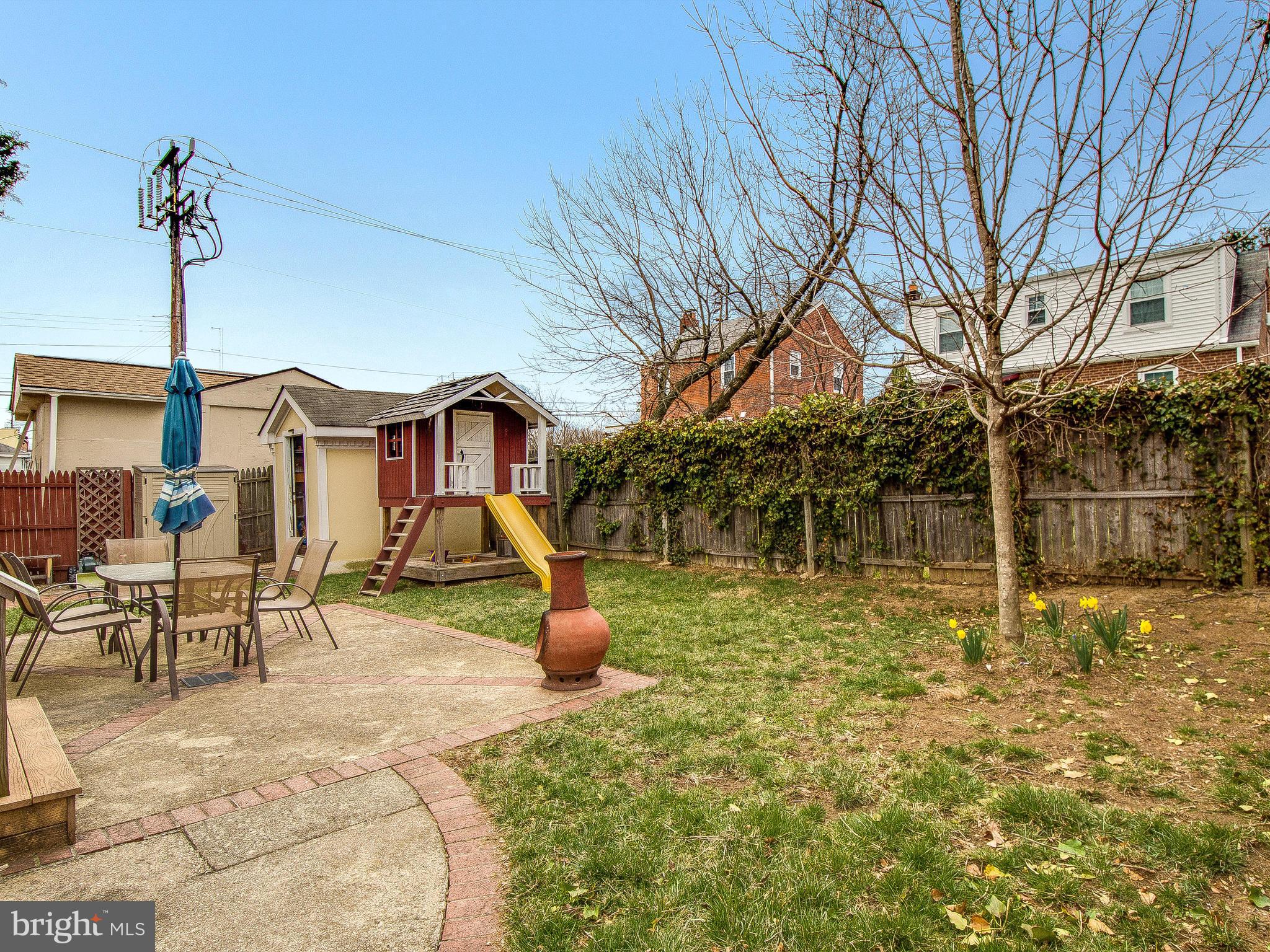 10202 Colesville Road Silver Spring, MD 20901 - Photo 27 of 30 Spacious fully fenced backyard.