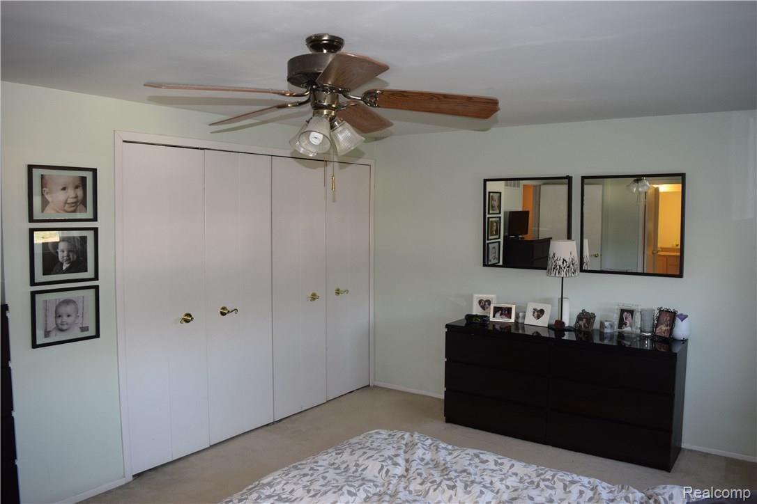 577 Meadowlake Road Canton, MI 48188 - Photo 17 of 21 Master Bedroom