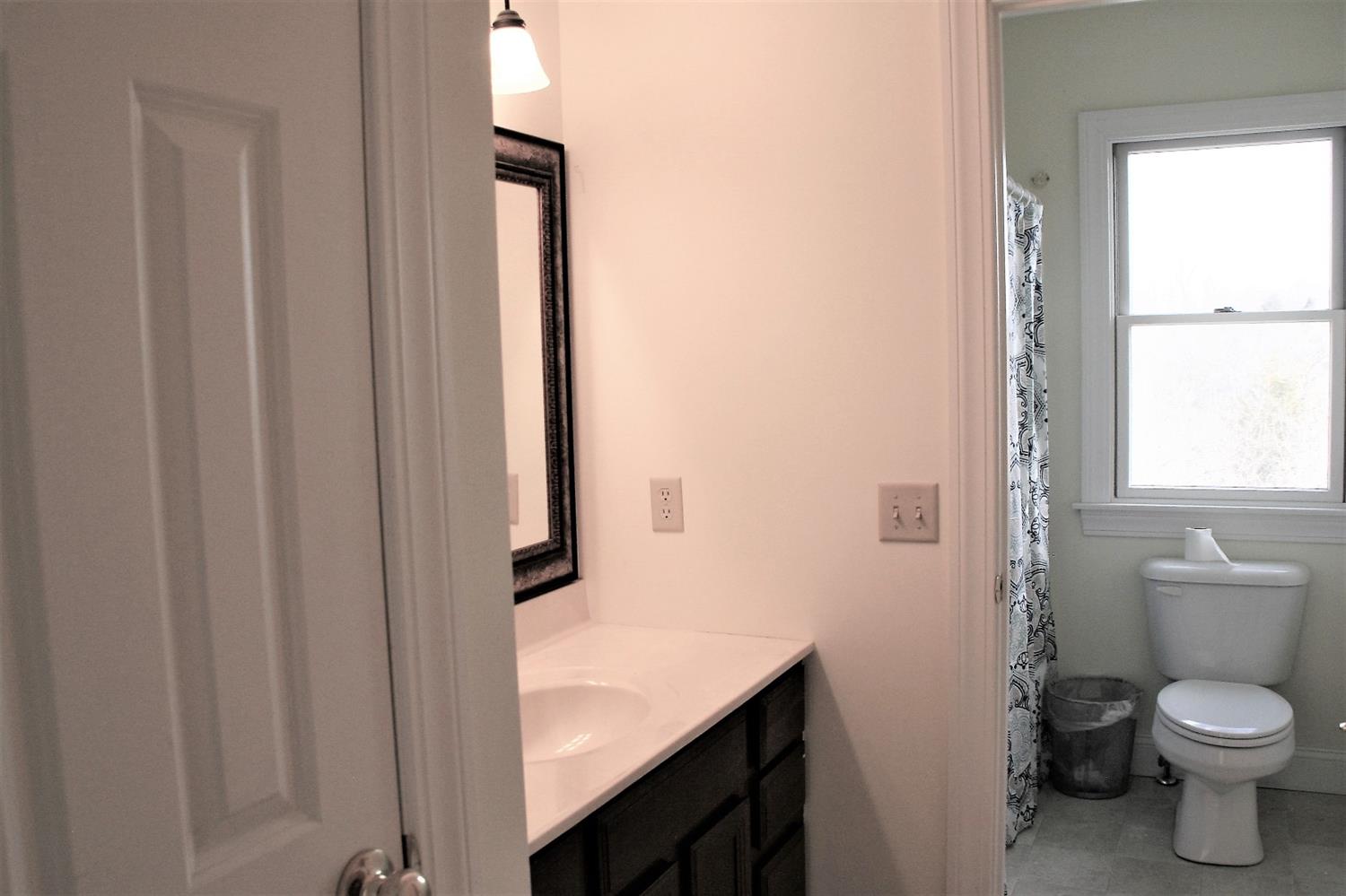 5194 Derenski Road Cedar Grove, IN 47016 - Photo 15 of 44 Divided hall bath