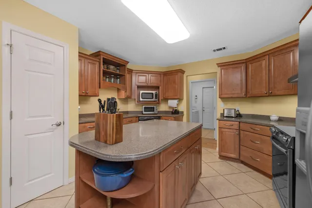 $382,500 | 1945 Jessica Way, Navarre, FL 32566