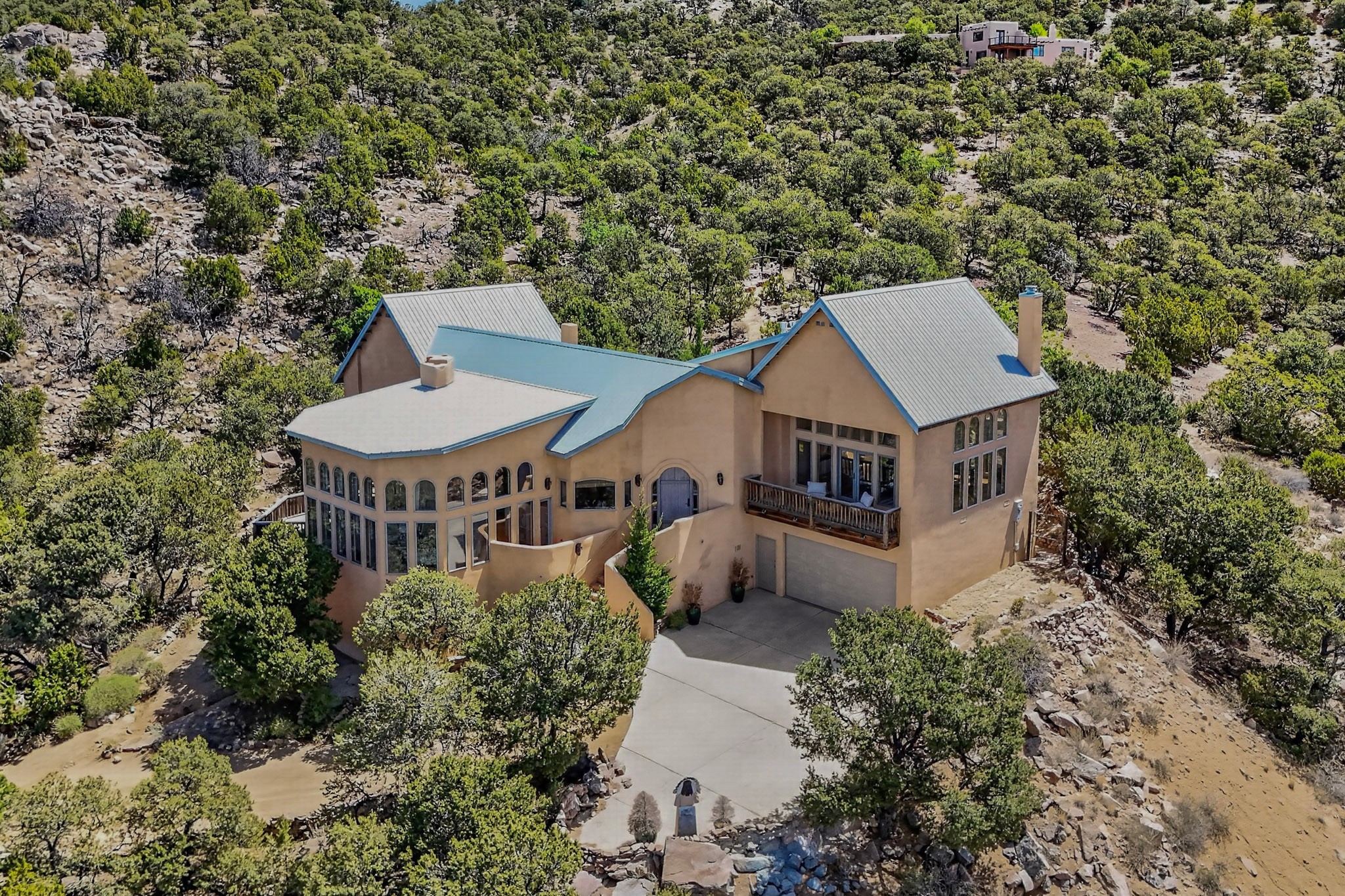 51 Coyote Mountain Road Santa Fe, NM 87505 - Photo 3 of 15