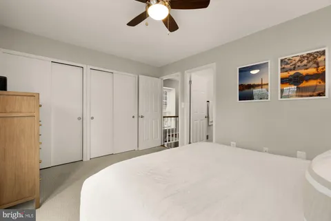 $585,000 | 2433 South Walter Reed Drive, Unit 181, Arlington, VA 22206