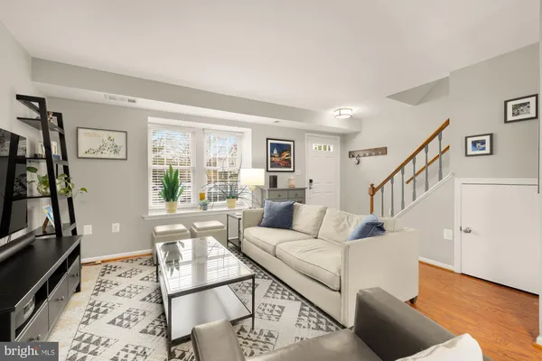 $585,000 | 2433 South Walter Reed Drive, Unit 181, Arlington, VA 22206